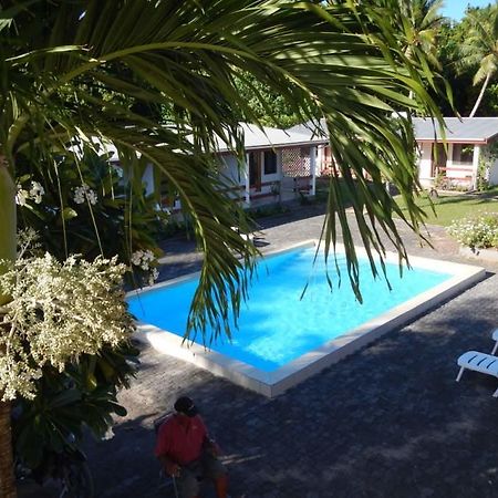 Reef Motel - Aitutaki Arutanga Exteriör bild