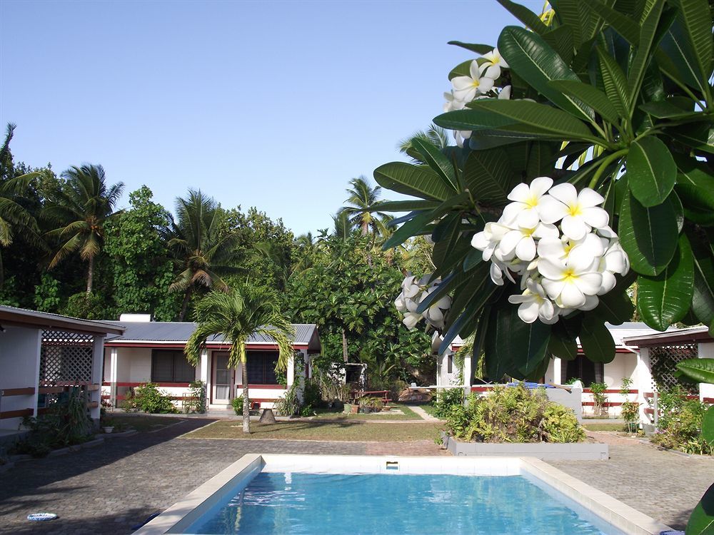 Reef Motel - Aitutaki Arutanga Exteriör bild