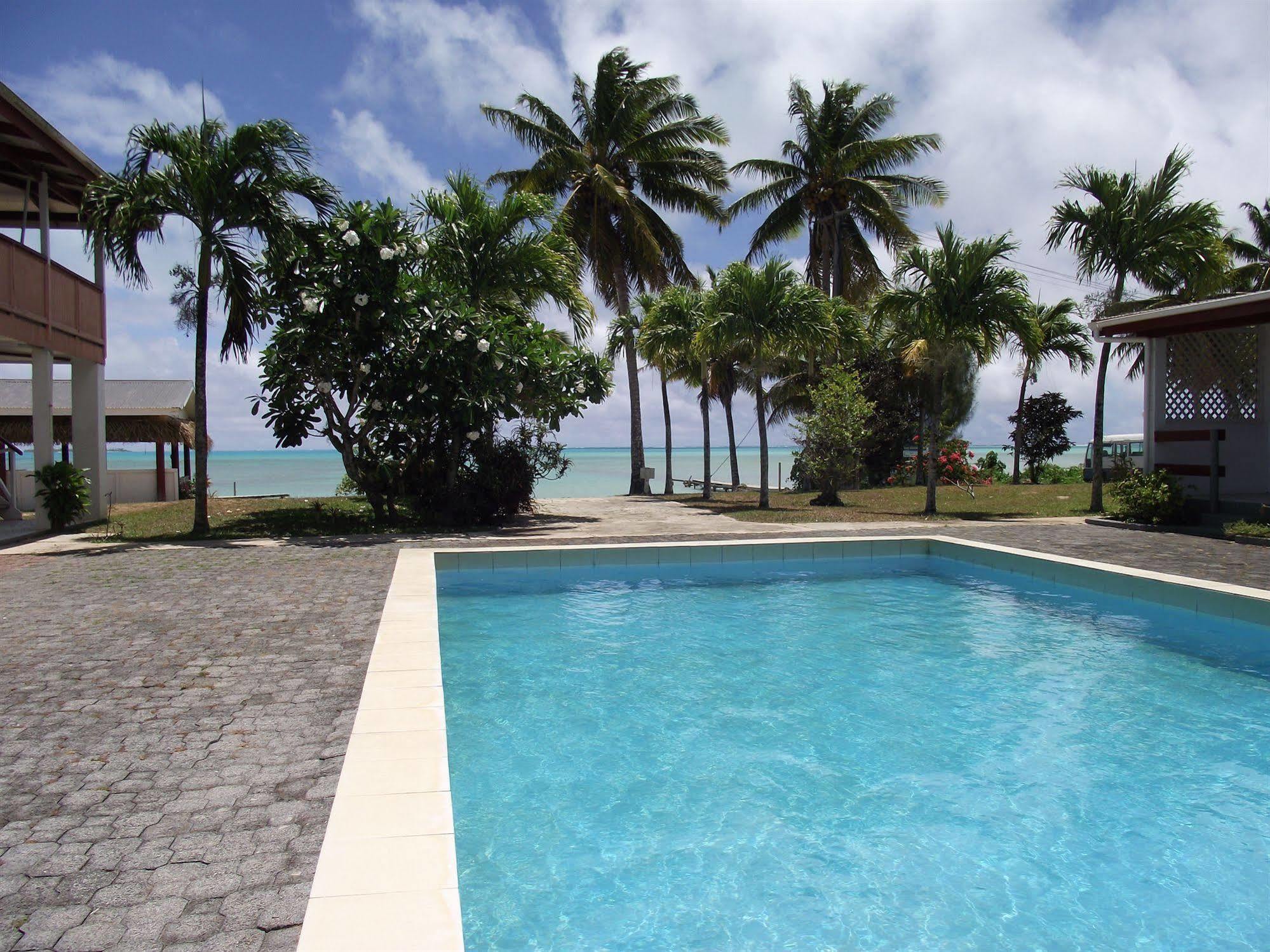 Reef Motel - Aitutaki Arutanga Exteriör bild