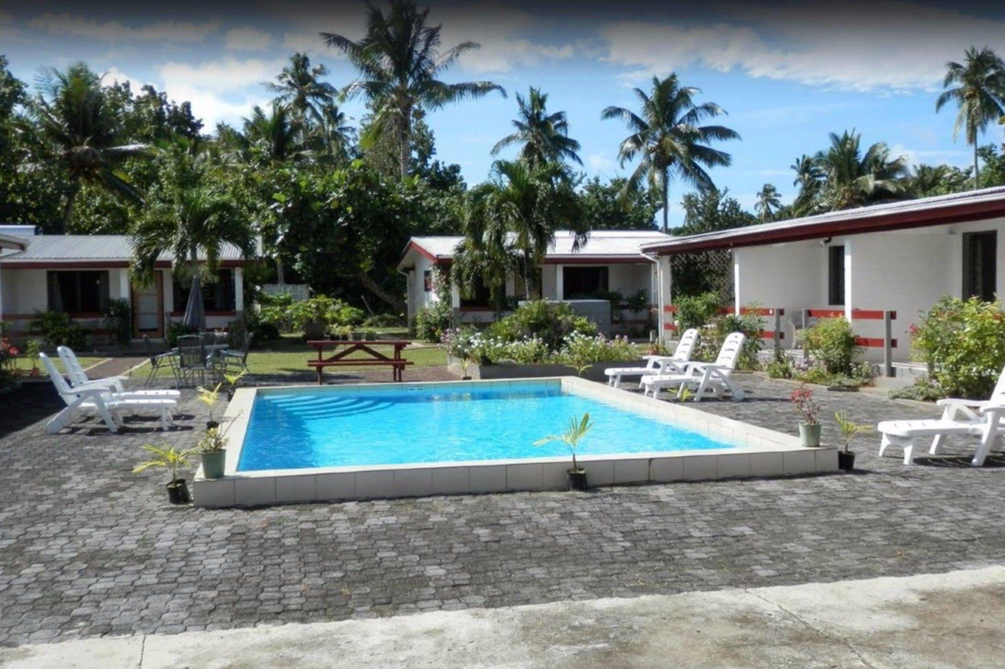 Reef Motel - Aitutaki Arutanga Exteriör bild